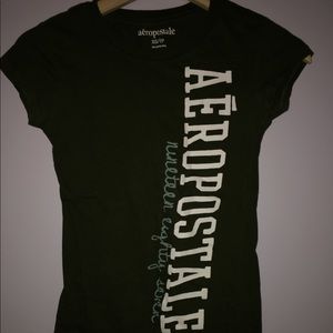 Short sleeve olive green Aeropostale tee